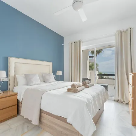 203 Arruzafa Sea View