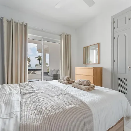 203 Arruzafa Sea View 아파트