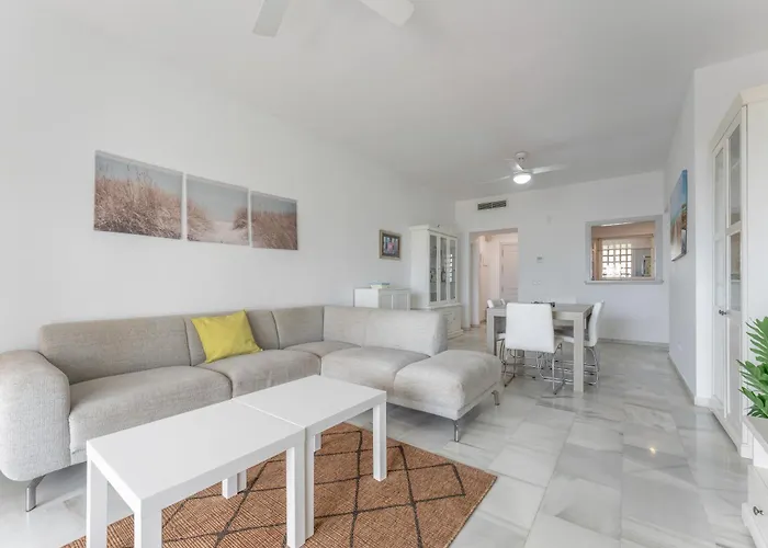 203 Arruzafa Sea View