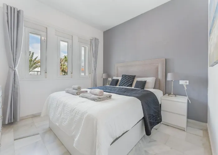 아파트 203 Arruzafa Sea View 말라가